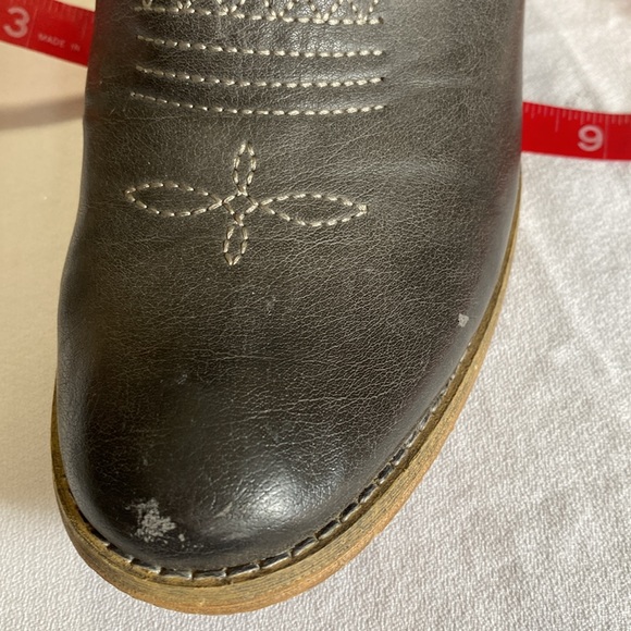 Very Volatile Gray women’s boots Size 10M - Picture 7 of 11